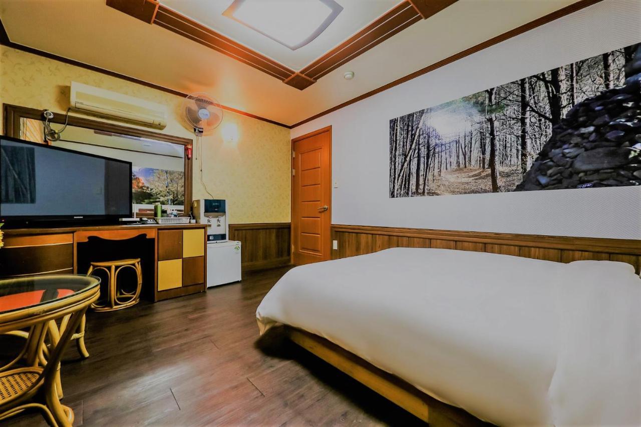 Pine Motel Boryeong Ngoại thất bức ảnh
